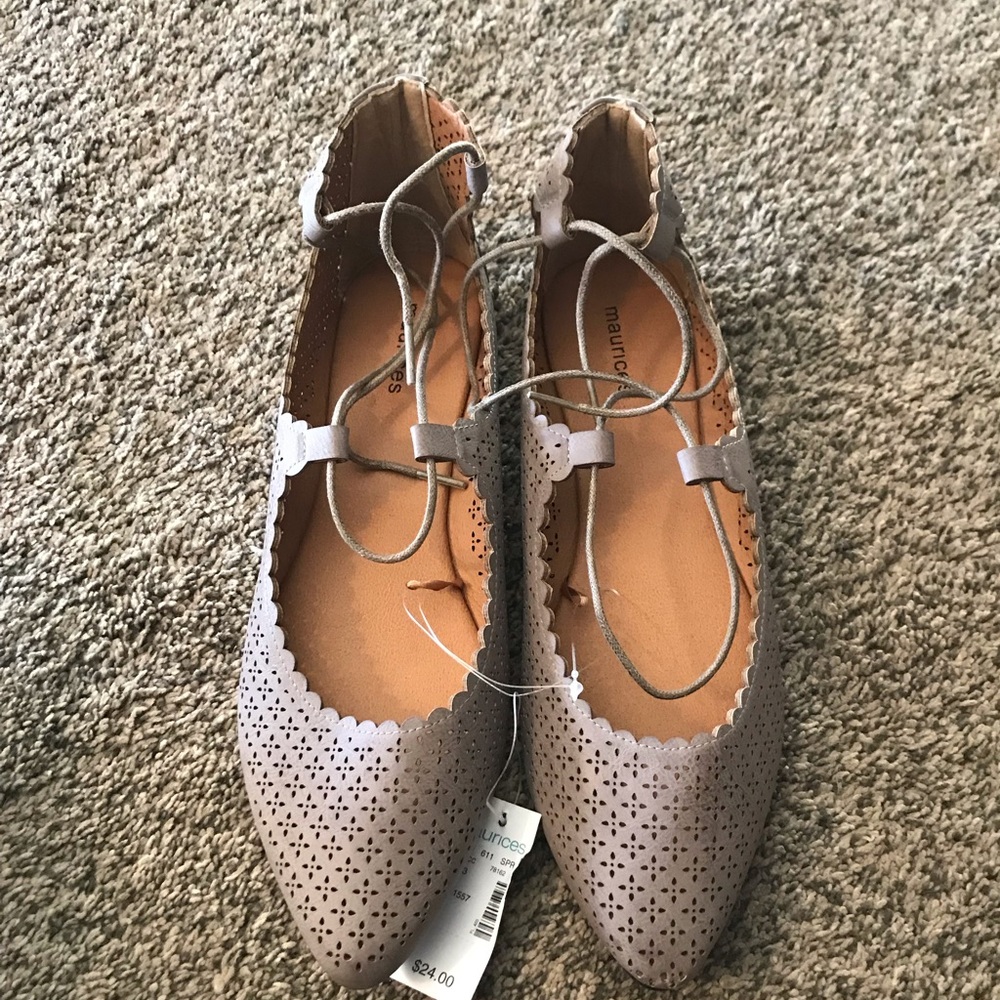 Women's flats NWT